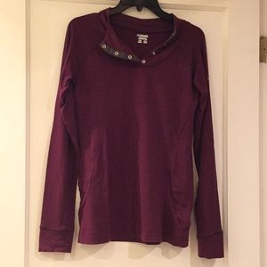Columbia maroon long sleeve shirt